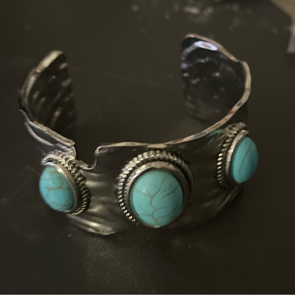 New Handmade Western Sterling Silver Signed Natural Turquoise Bangle Bracelet - Picture 9 of 12